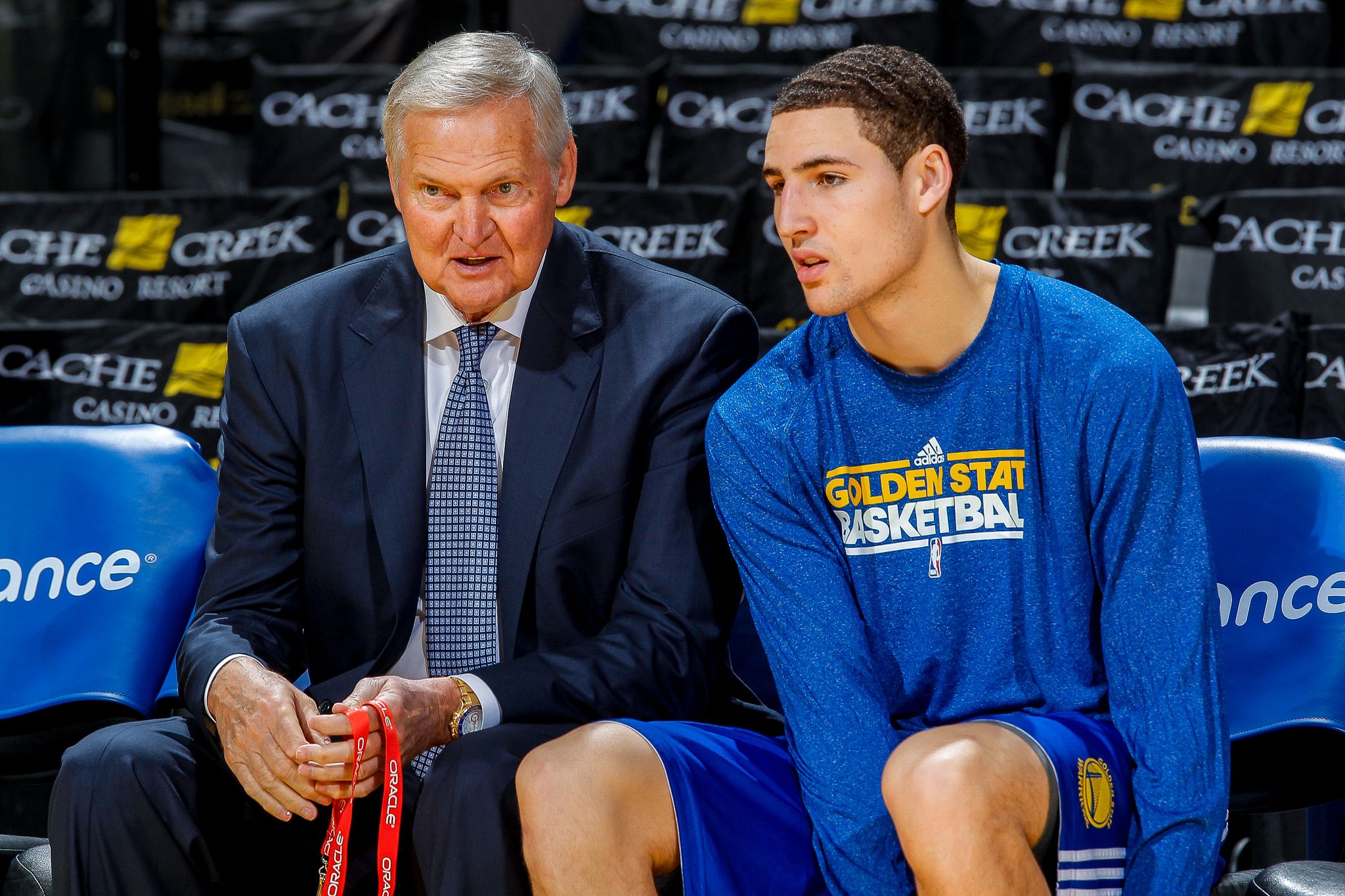 湖人拿下关 湖人拿下关